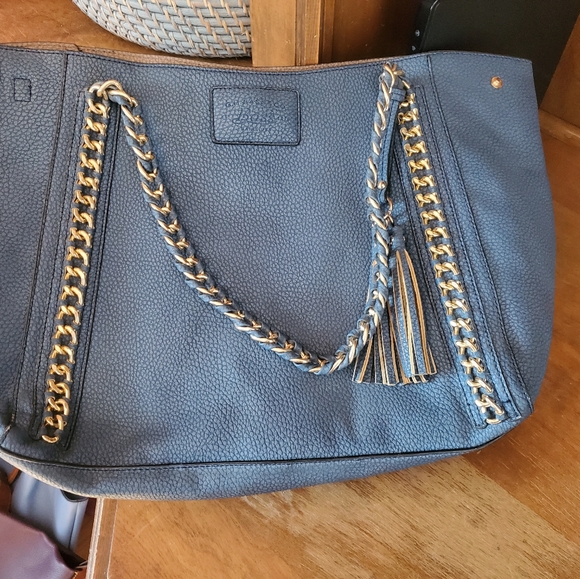 Handbag - Picture 1 of 2